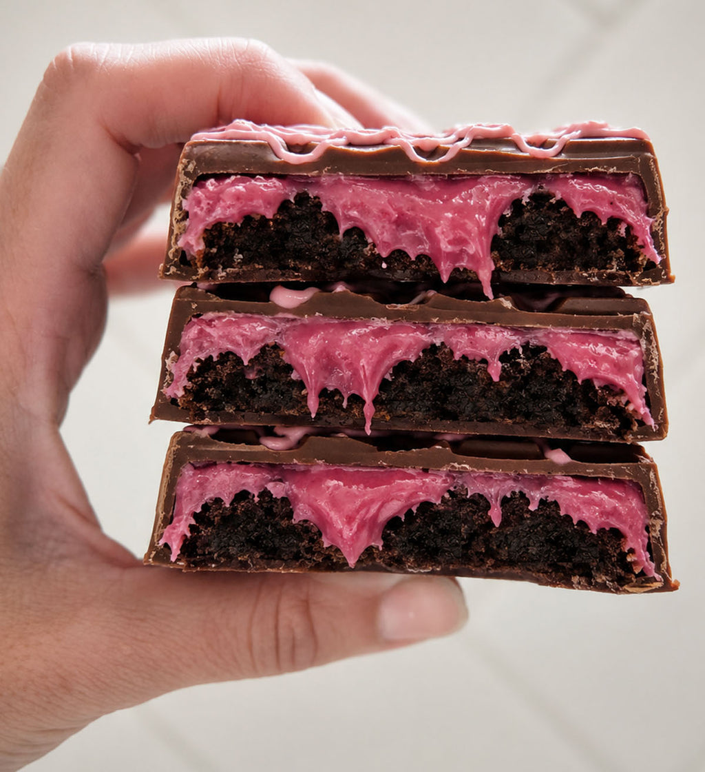 Raspberry Brownie with Popping Candy Dubai Chocolate 220g