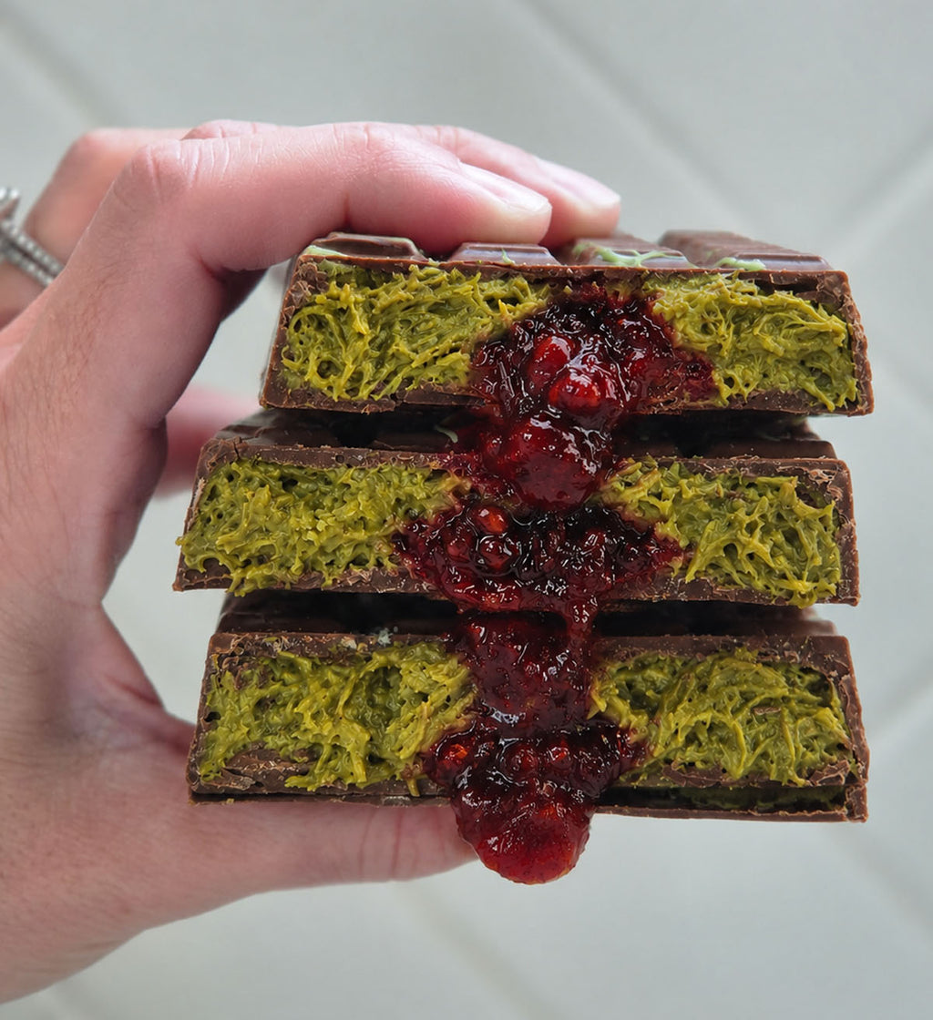 Pistachio Raspberry Dubai Chocolate Bar Thick 220g