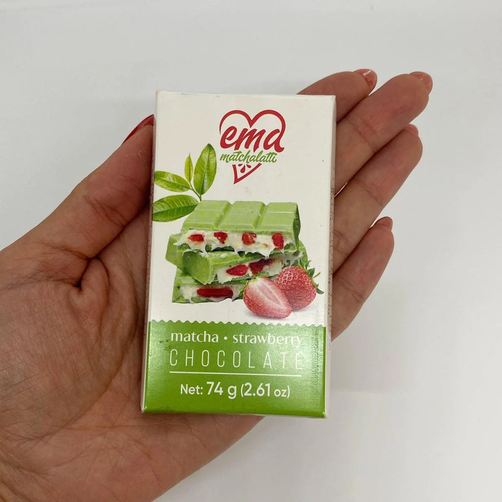 Matcha with Strawberry Pieces and White Chocolate 74g